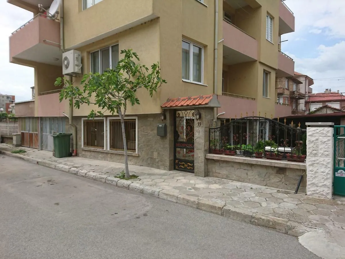 Guest house House Ogledalovi Hotel Pomorie